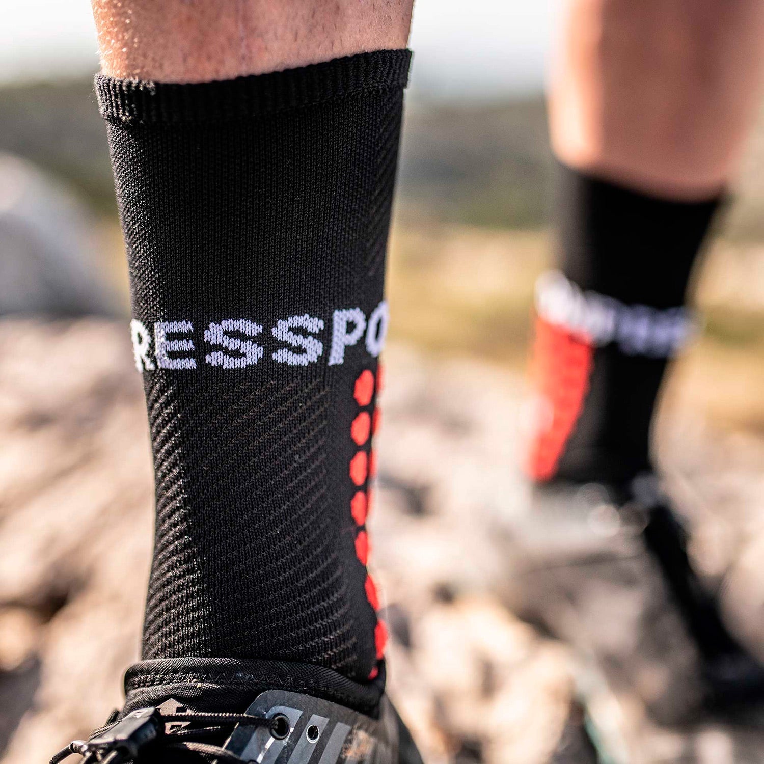 Ultra Trail Socks V2.0 Black Red