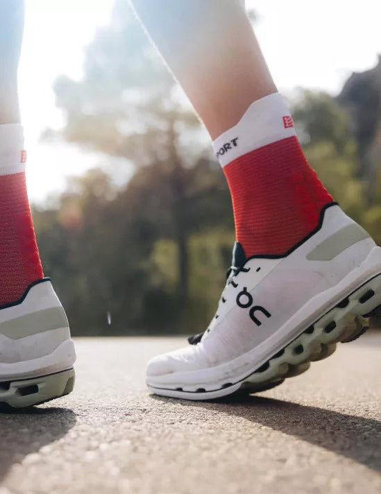 Pro Racing Socks RUN HIGH V4.0 Core Red/ White Black