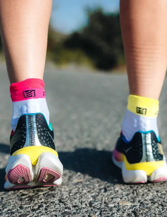 Pro Racing Socks RUN LOW v4.0 White Safety/Yellow Neon Pink